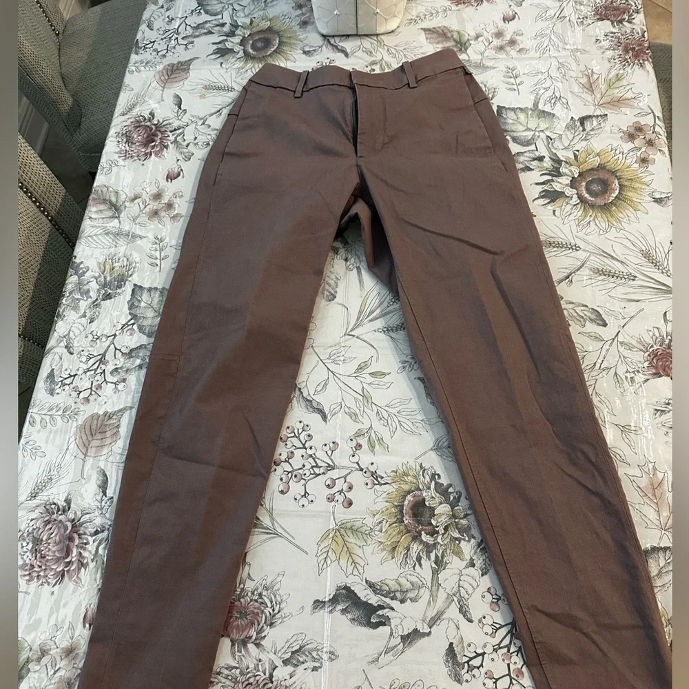 Lululemon Mauve Men Pant like new